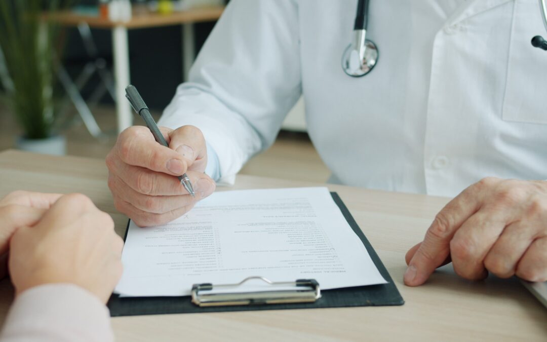 Don’t Wait Until Q4: How to Prepare for Year-End with Open Enrollment and Strategic Trainings